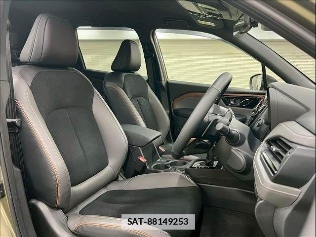 Subaru FORESTER 2025-10 7723428-8