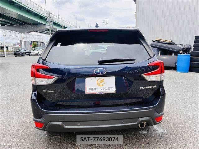 Subaru FORESTER 2019-06 7723455-19