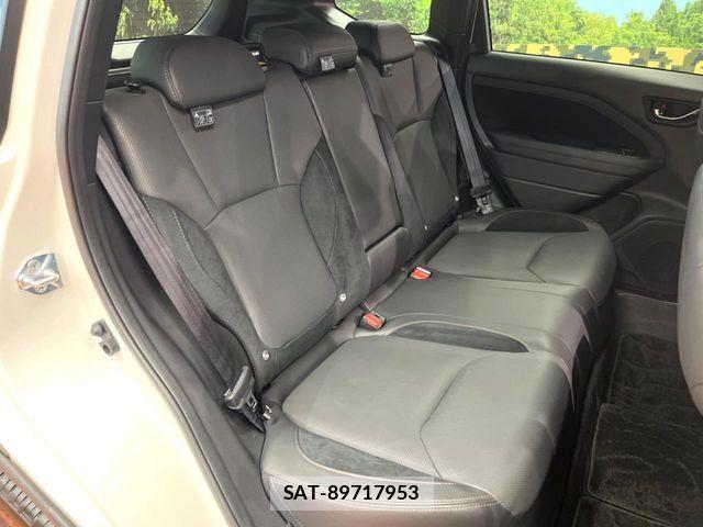 Subaru FORESTER 2025-07 7723429-11