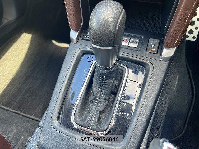 Subaru FORESTER 2017-02 7723457-19