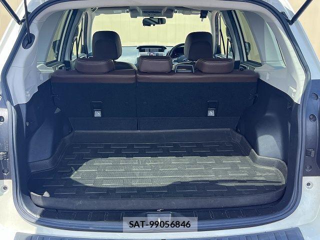 Subaru FORESTER 2017-02 7723457-20