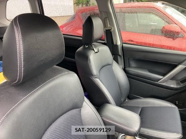 Subaru FORESTER 2013-02 7723483-5