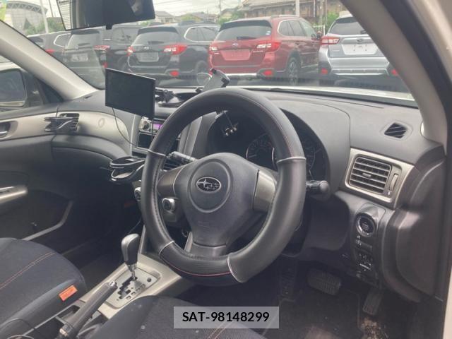 Subaru FORESTER 2009-12 7723486-11