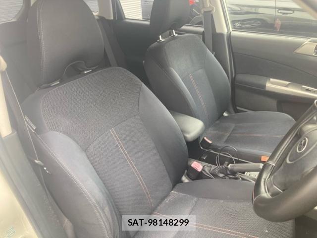 Subaru FORESTER 2009-12 7723486-12