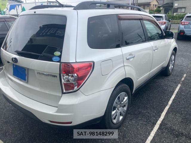 Subaru FORESTER 2009-12 7723486-3