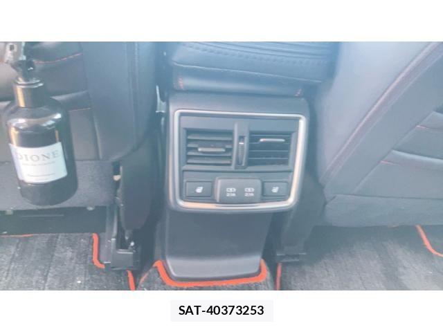 Subaru FORESTER 2018-07 7785020-27