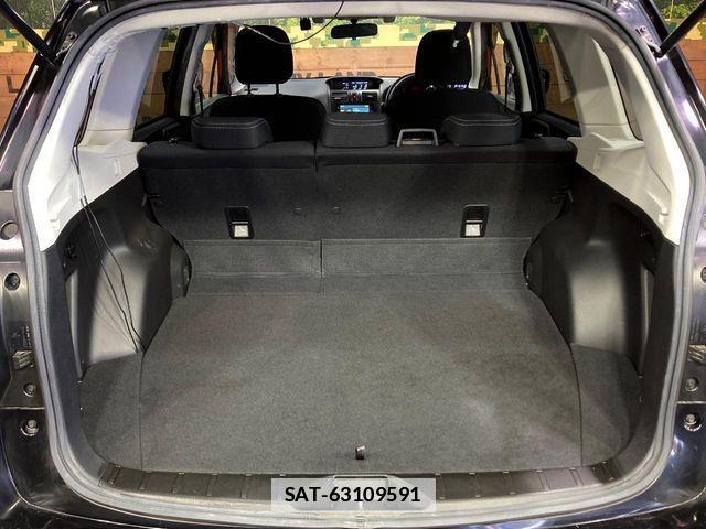 Subaru FORESTER 2014-03 7785012-10
