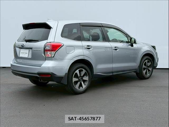 Subaru FORESTER 2017-06 7785029-11