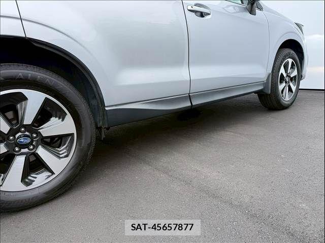 Subaru FORESTER 2017-06 7785029-12