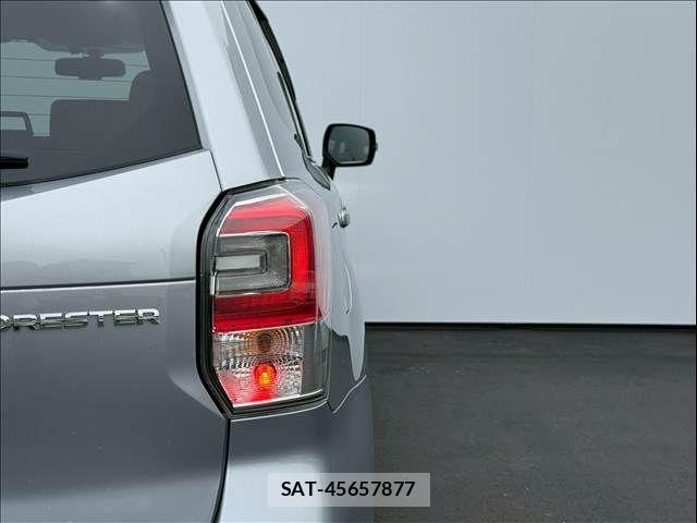 Subaru FORESTER 2017-06 7785029-26