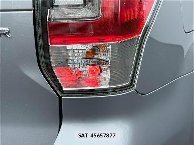 Subaru FORESTER 2017-06 7785029-28