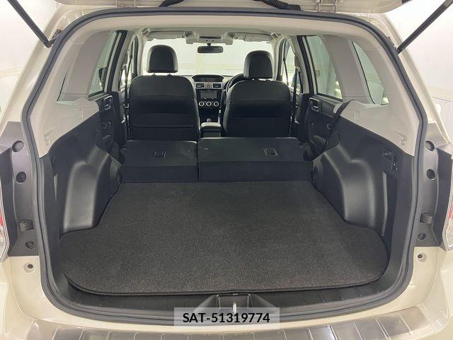 Subaru FORESTER 2018-07 7785033-13