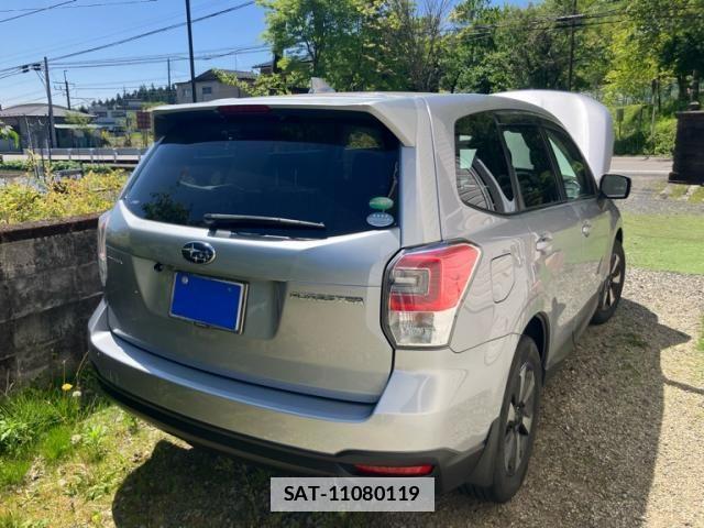 Subaru FORESTER 2015-12 7785006-19