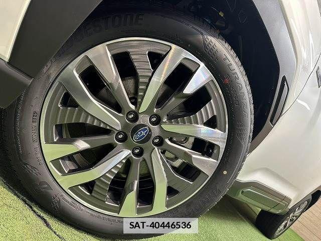 Subaru FORESTER 2026-04 7785090-11