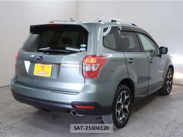 Subaru FORESTER 2015-05 7785017-18