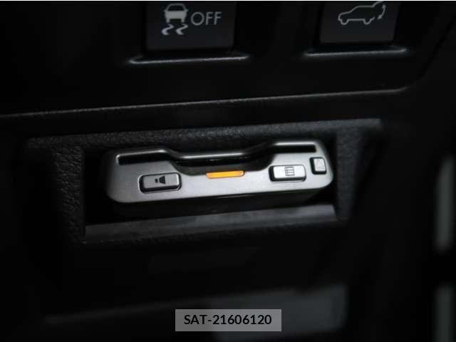 Subaru FORESTER 2015-05 7785017-29