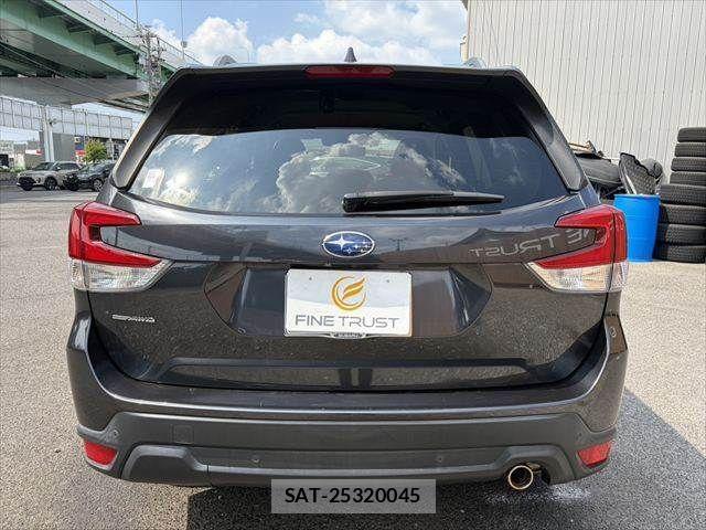 Subaru FORESTER 2018-10 7785023-17