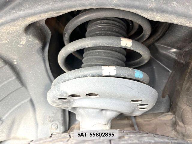 Subaru FORESTER 2019-06 7785046-19