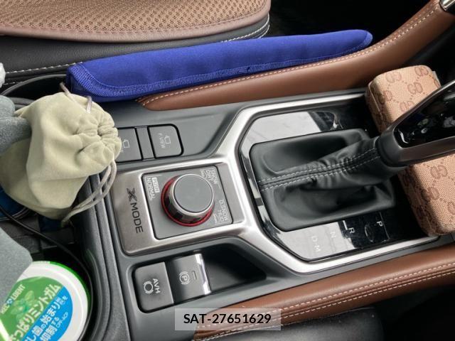 Subaru FORESTER 2022-03 7876522-16