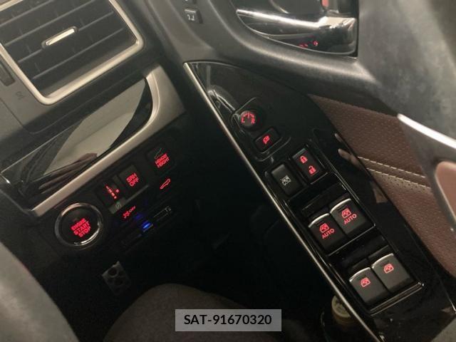 Subaru FORESTER 2017-02 7876543-15
