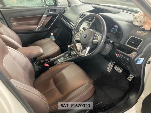 Subaru FORESTER 2017-02 7876543-8