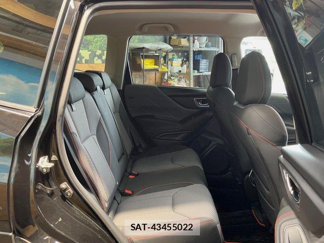Subaru FORESTER 2019-04 7876532-8