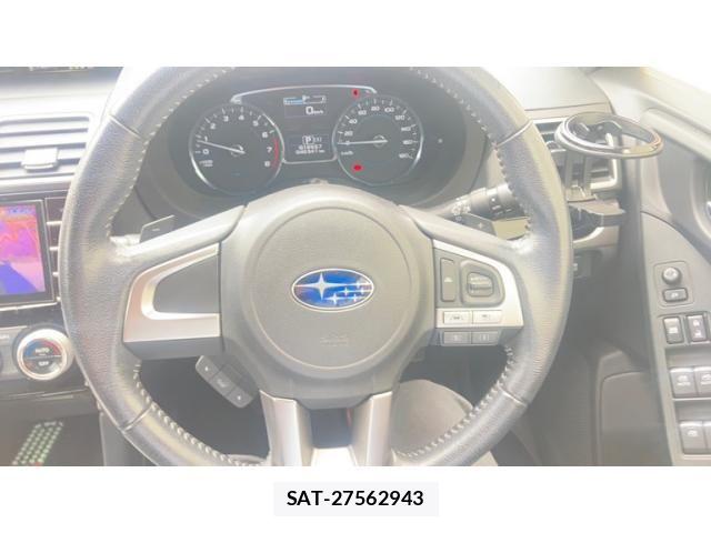 Subaru FORESTER 2017-10 7876548-16