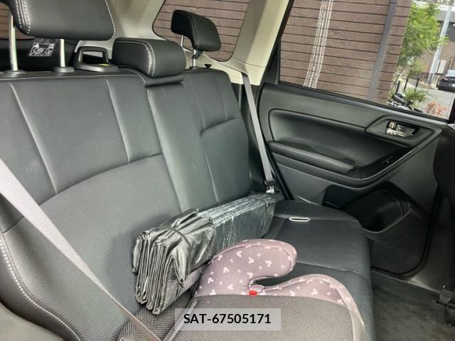 Subaru FORESTER 2013-02 7876553-11