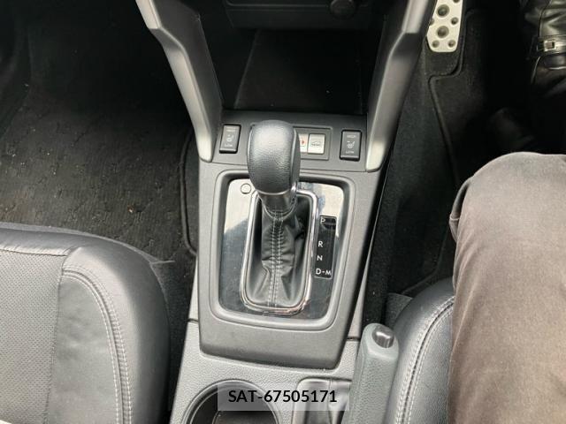 Subaru FORESTER 2013-02 7876553-22