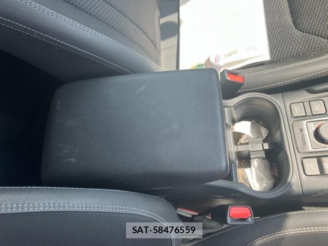 Subaru FORESTER 2018-09 7876540-21