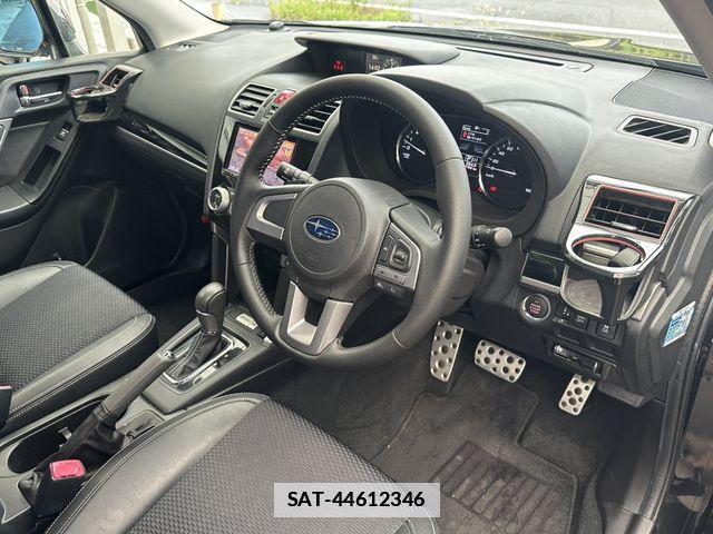 Subaru FORESTER 2016-09 7876546-25
