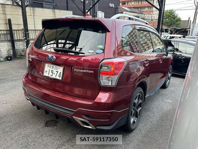 Subaru FORESTER 2015-12 7902629-2