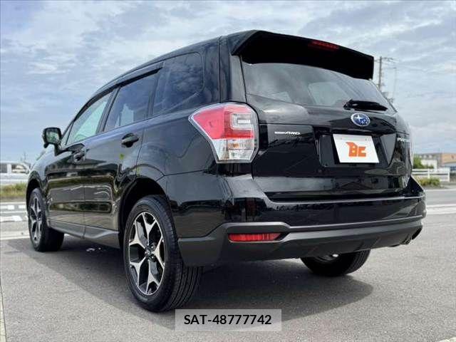 Subaru FORESTER 2018-01 7961714-12