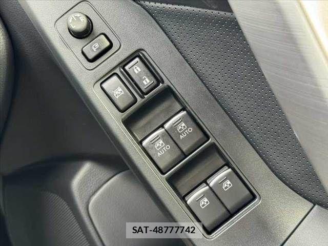 Subaru FORESTER 2018-01 7961714-27