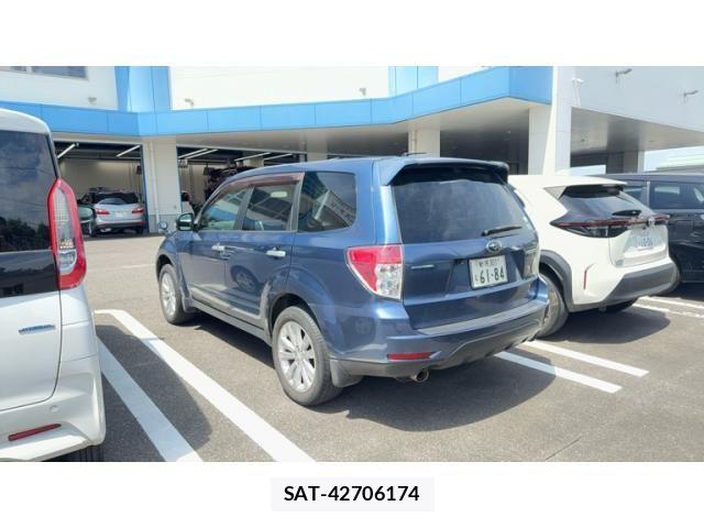 Subaru FORESTER 2011-09 7961720-2