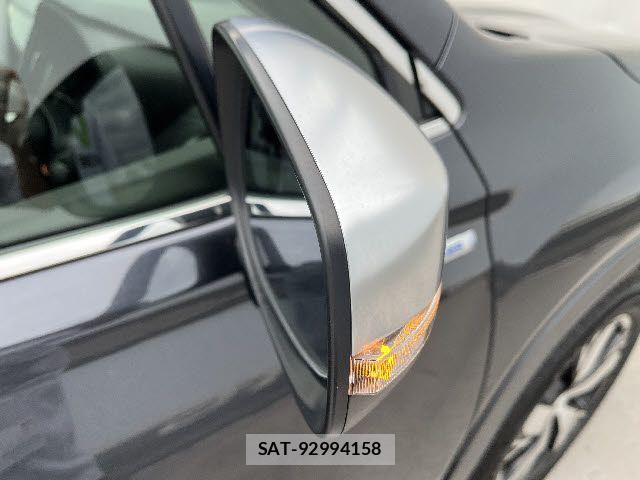 Subaru FORESTER 2019-06 7961698-25