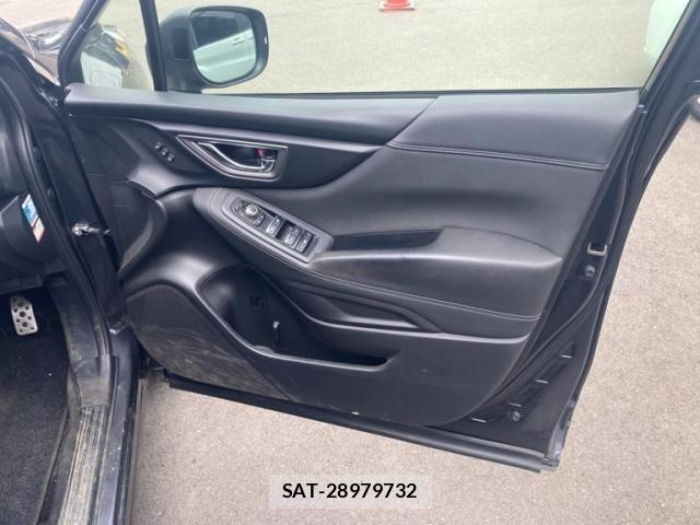 Subaru FORESTER 2018-08 7961715-10