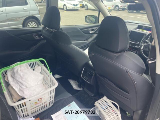Subaru FORESTER 2018-08 7961715-15