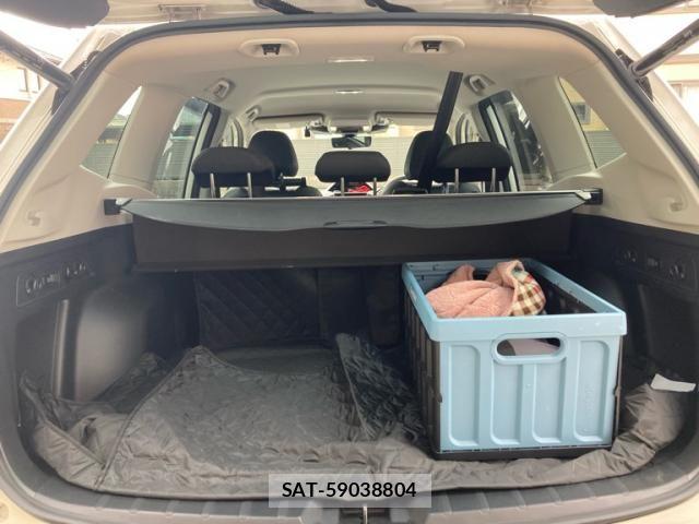 Subaru FORESTER 2023-09 7961696-17