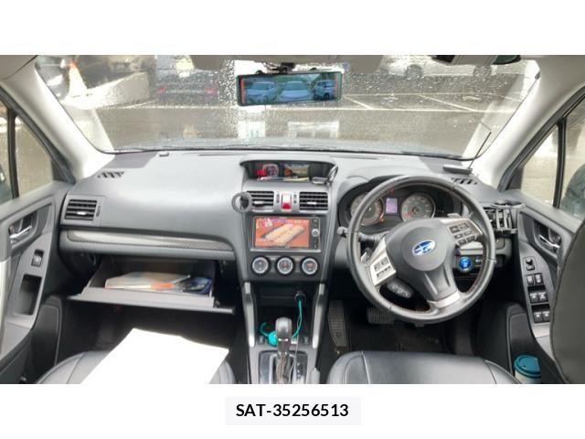Subaru FORESTER 2014-03 7979269-11