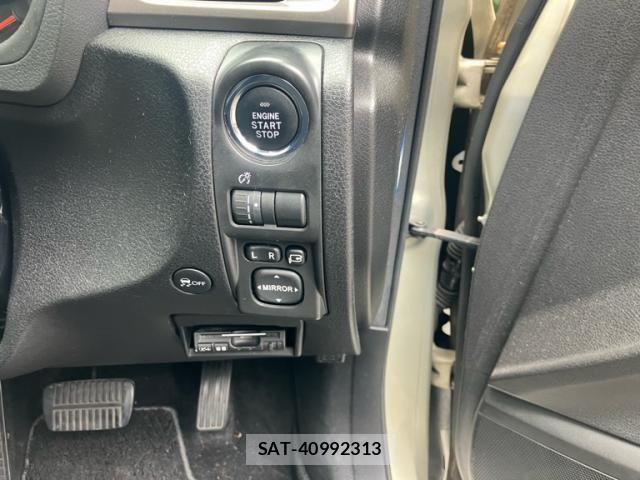 Subaru FORESTER 2008-09 7979272-17