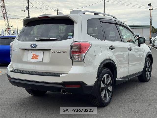Subaru FORESTER 2016-02 7979266-14