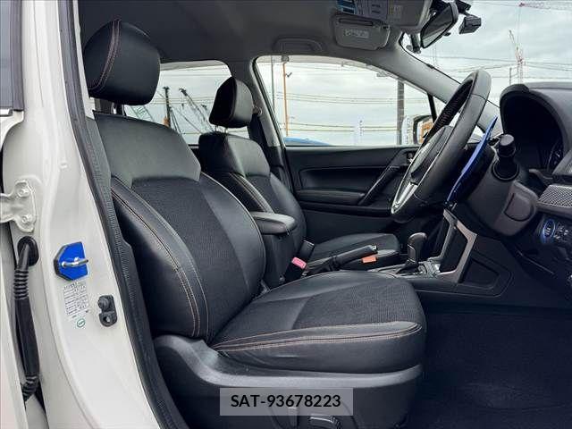 Subaru FORESTER 2016-02 7979266-15
