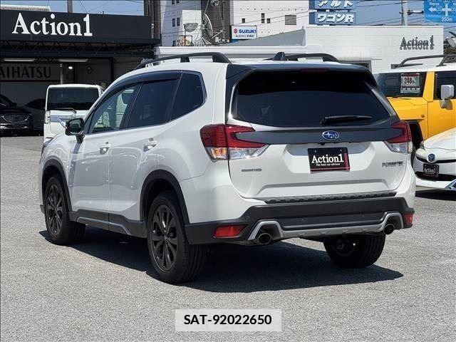 Subaru FORESTER 2021-02 7979262-3