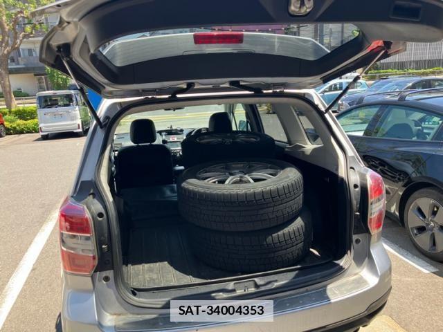Subaru FORESTER 2012-12 7979271-5
