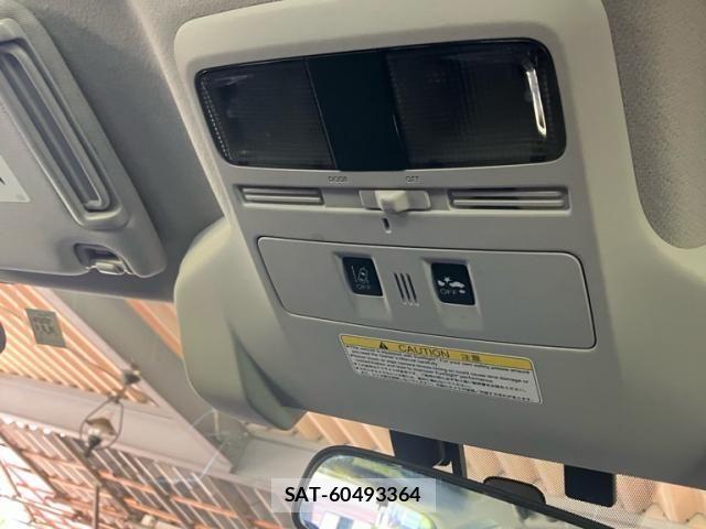 Subaru FORESTER 2018-06 7979265-27
