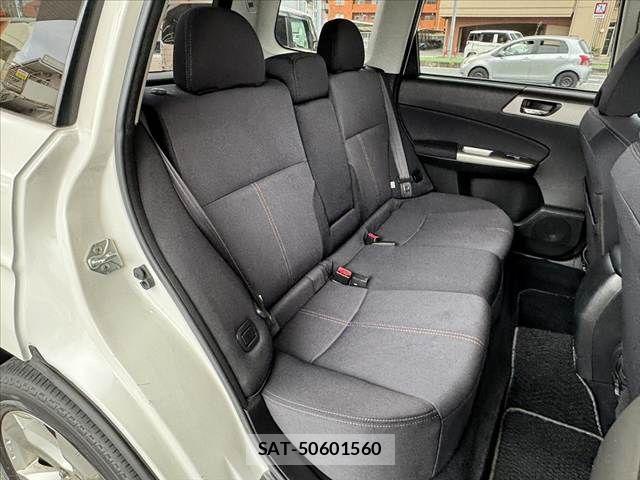 Subaru FORESTER 2010-10 8035654-16