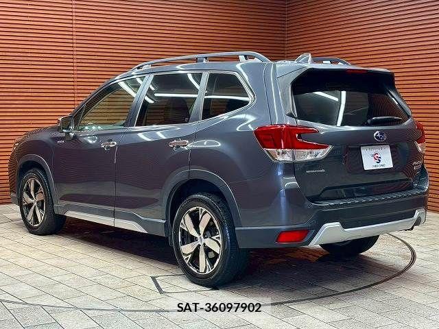 Subaru FORESTER 2019-08 8035636-16