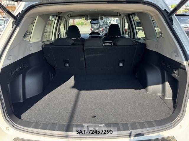 Subaru FORESTER 2019-04 8035630-10
