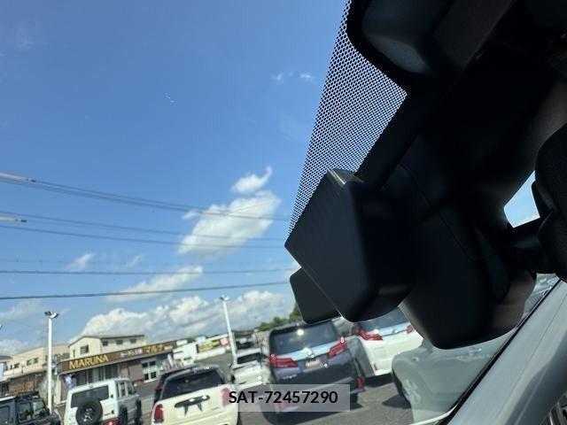 Subaru FORESTER 2019-04 8035630-29